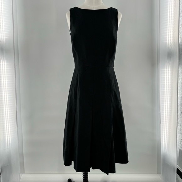 J.Crew 365 Pleated A-line Black Structured Linen Dress Size 4 - Picture 2 of 10